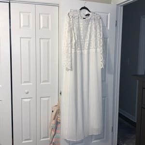White lace dress